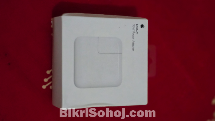 Apple USB-C 30W POWER Adapter